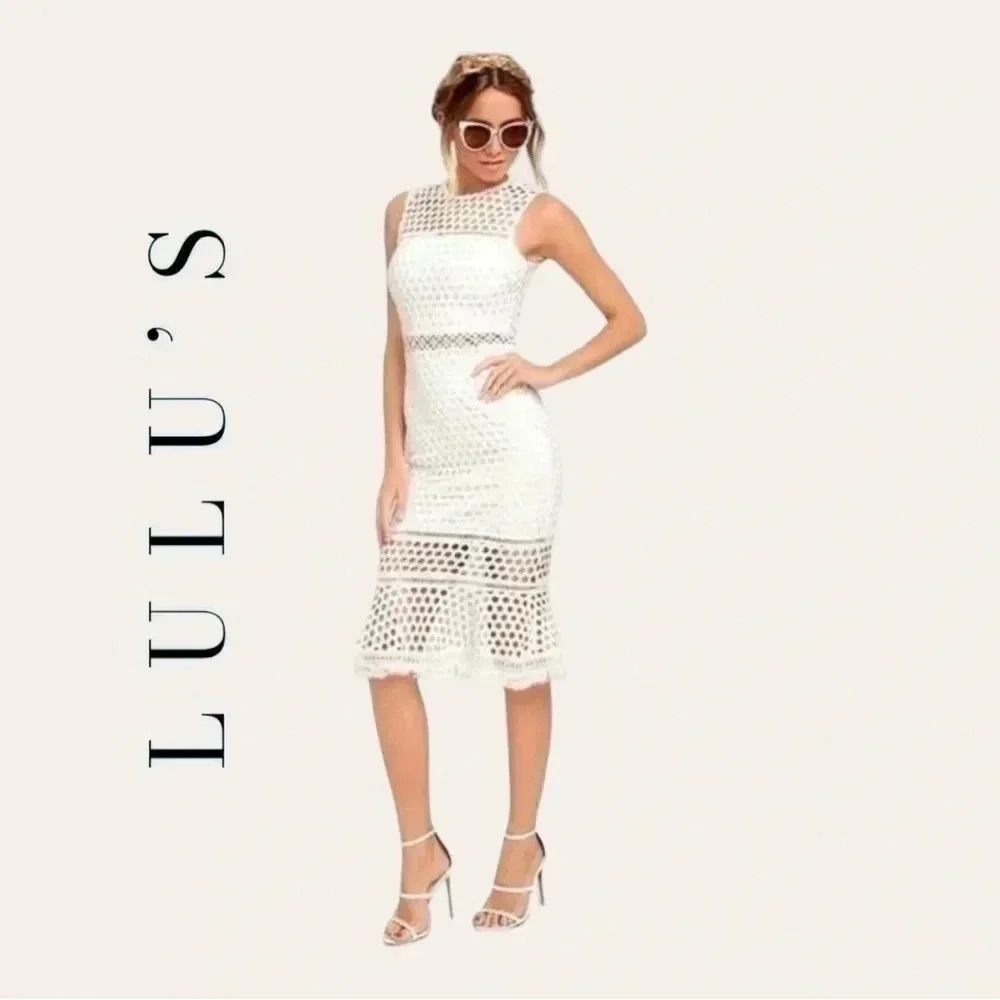 0113W.‎ LULU’S MIDI EYELET DRESS WHITE IN COLOR SIZE XSMALL LINED SLEEVELESS